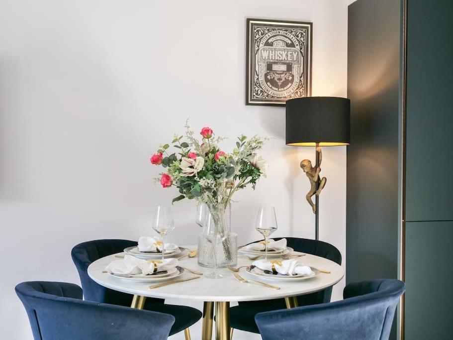 Stylish Retreat For Your Short Getaway Londres Extérieur photo