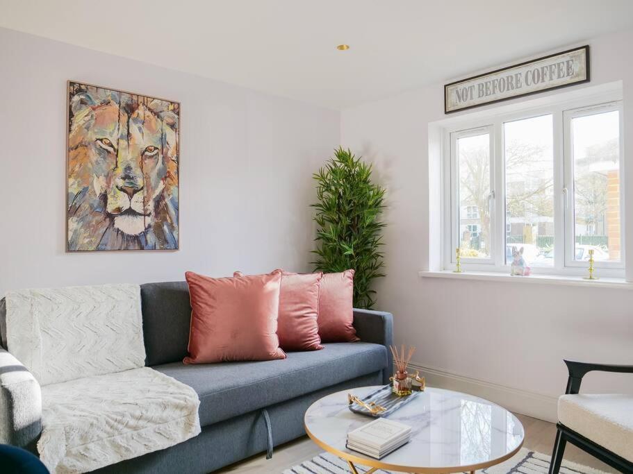 Stylish Retreat For Your Short Getaway Londres Extérieur photo