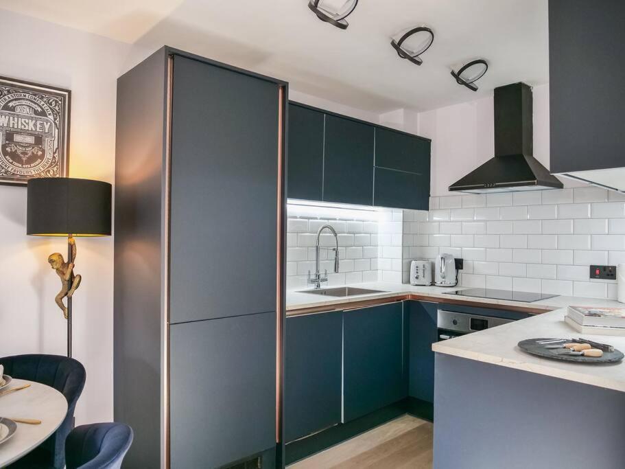 Stylish Retreat For Your Short Getaway Londres Extérieur photo
