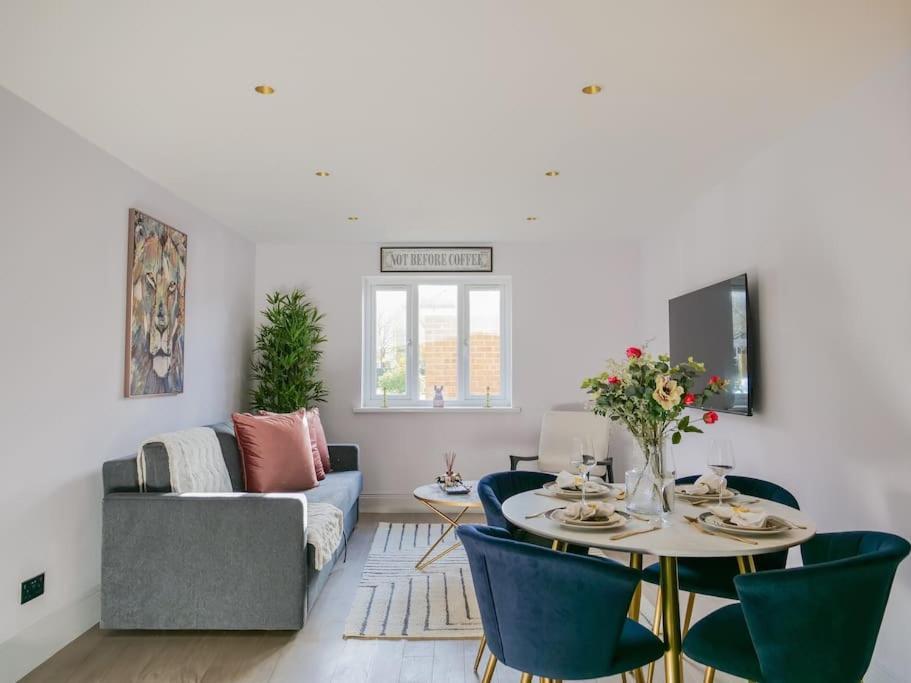 Stylish Retreat For Your Short Getaway Londres Extérieur photo